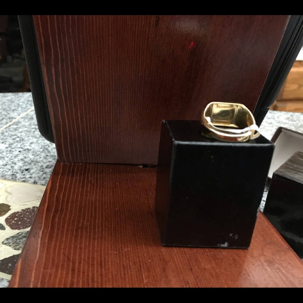 Vintage Gold Seta created ruby ring - Picture 3 of 7